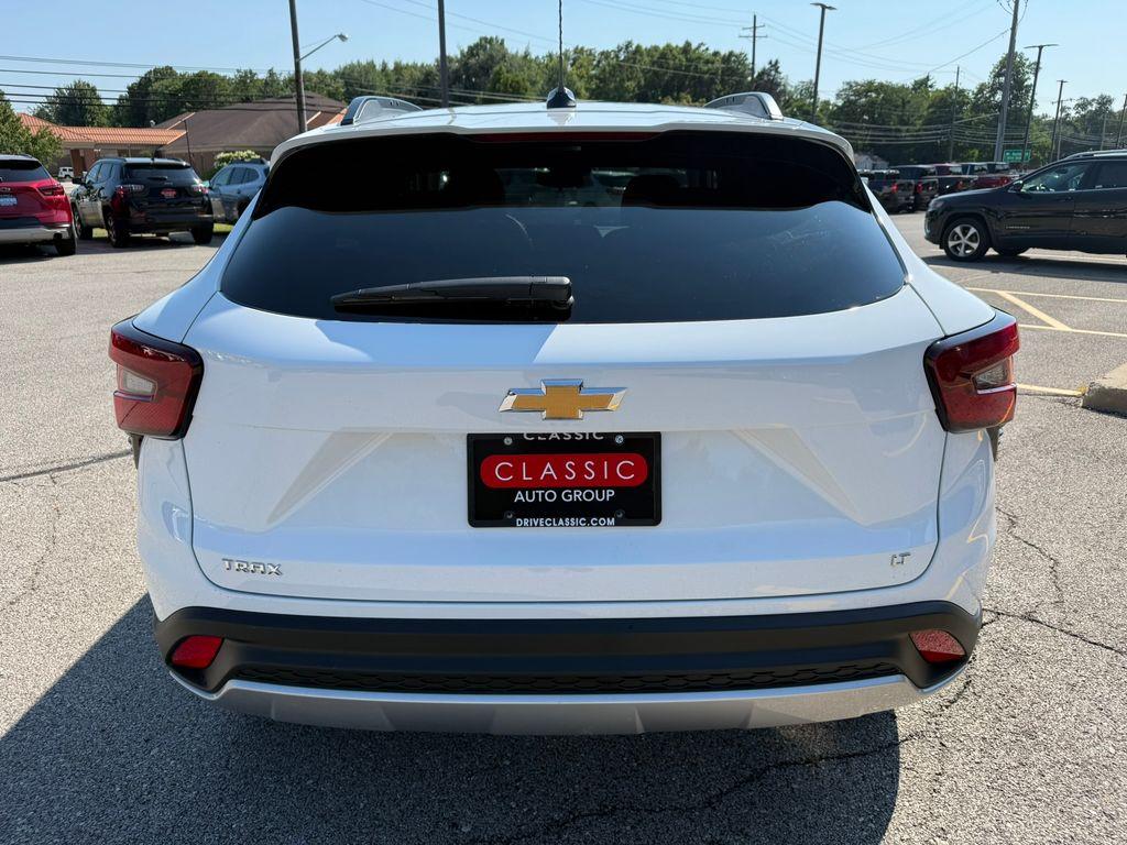new 2025 Chevrolet Trax car, priced at $24,285