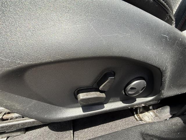 used 2022 Jeep Compass car, priced at $22,977