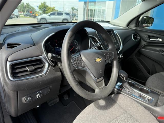 used 2023 Chevrolet Equinox car, priced at $21,900