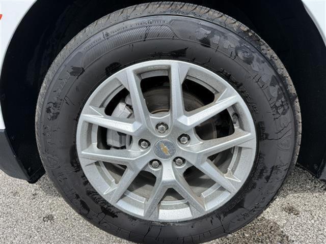 used 2023 Chevrolet Equinox car, priced at $21,900