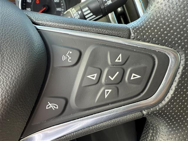 used 2023 Chevrolet Equinox car, priced at $21,900