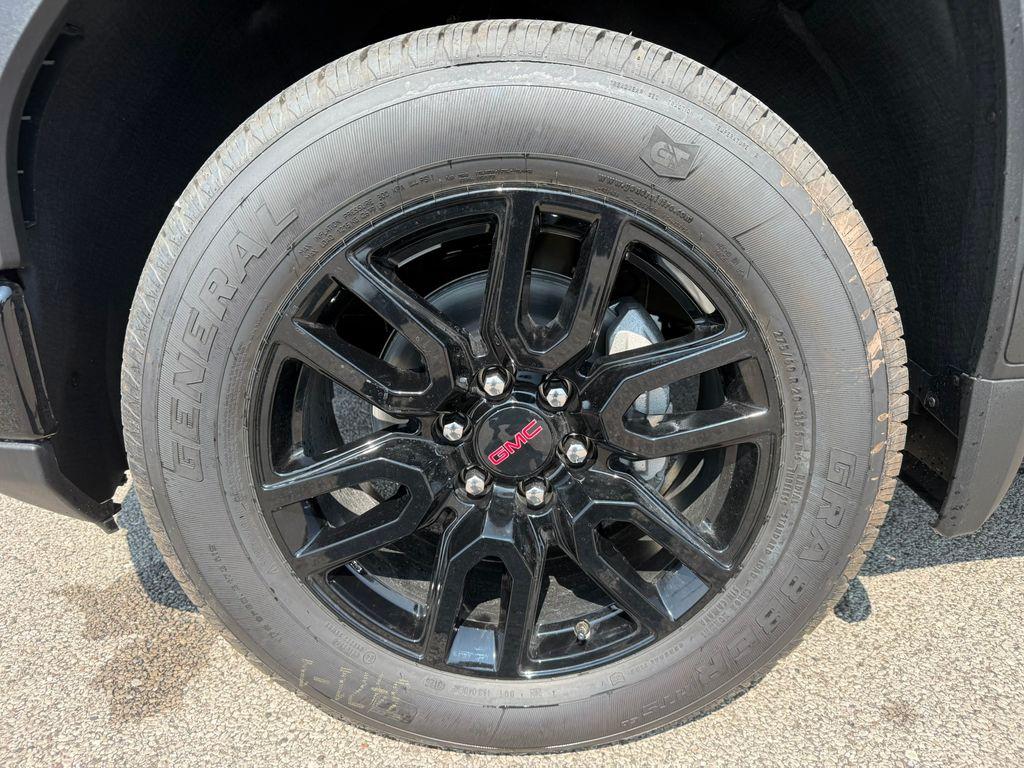 new 2026 GMC Sierra 1500 car, priced at $55,390