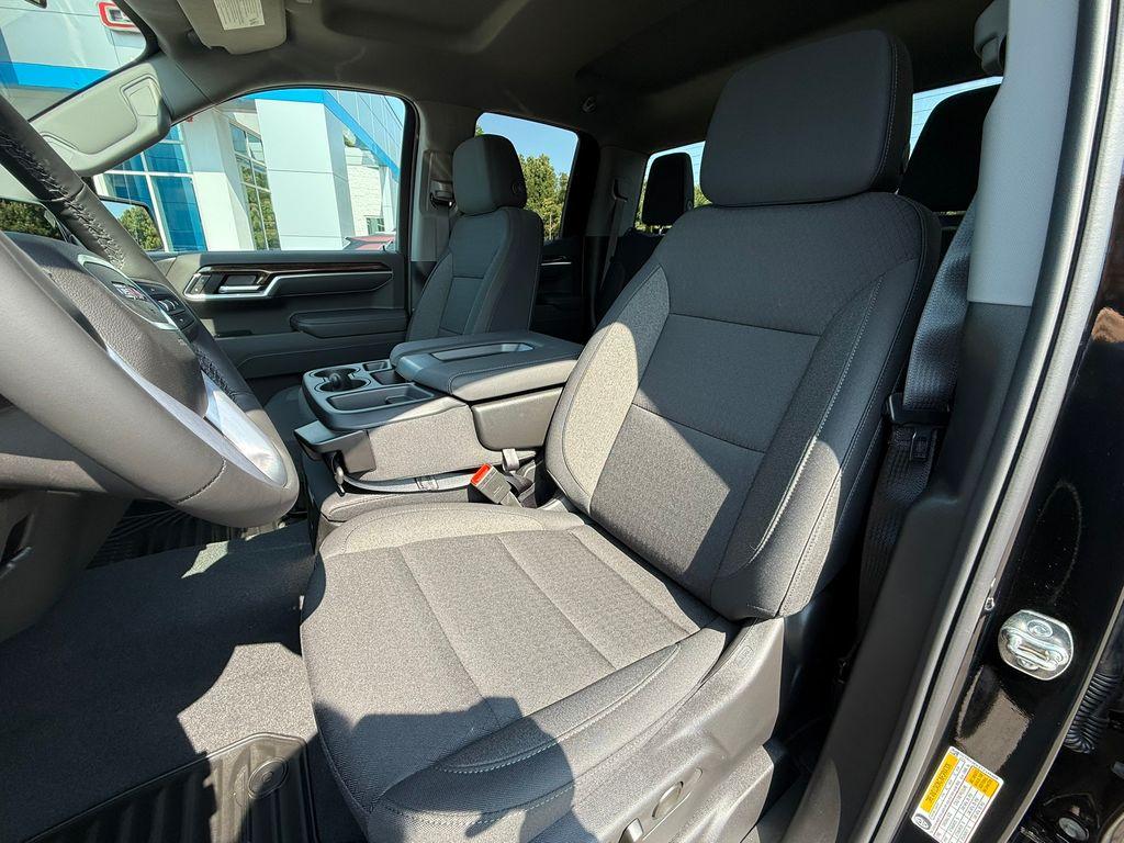 new 2026 GMC Sierra 1500 car, priced at $55,390