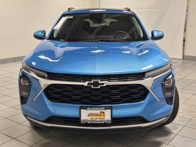 new 2025 Chevrolet Trax car, priced at $25,995