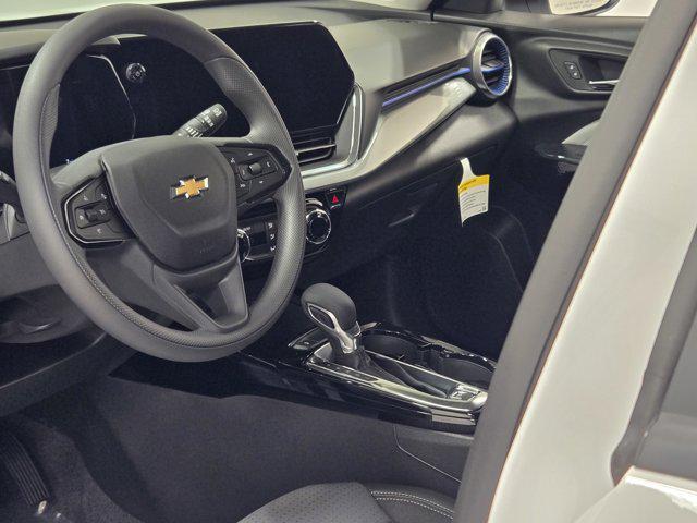 new 2025 Chevrolet Trax car, priced at $23,537