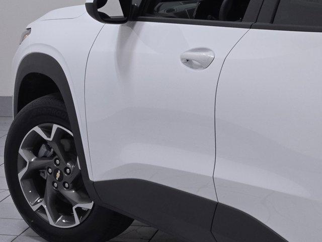 new 2025 Chevrolet Trax car, priced at $23,537