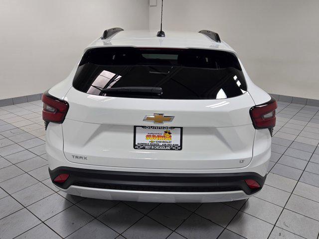 new 2025 Chevrolet Trax car, priced at $23,537