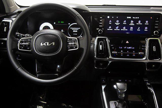 used 2023 Kia Sorento car, priced at $30,777