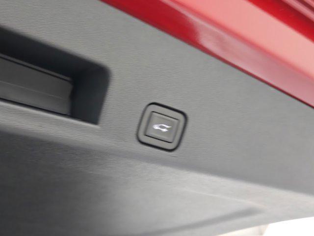 new 2026 Chevrolet Traverse car, priced at $45,227