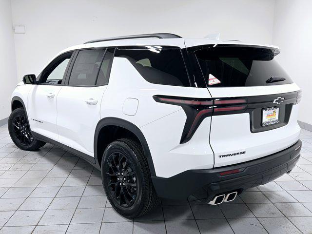 new 2025 Chevrolet Traverse car, priced at $43,534