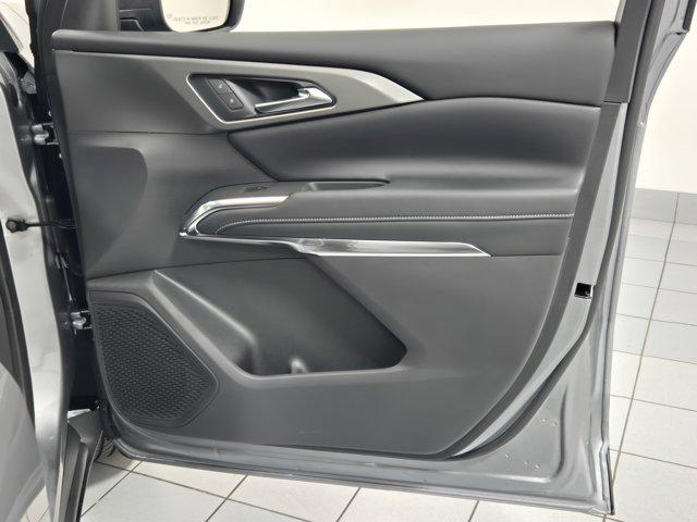 new 2025 Chevrolet Traverse car, priced at $41,901