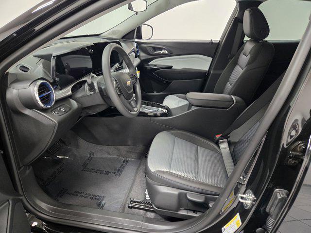 new 2025 Chevrolet Trax car, priced at $23,677