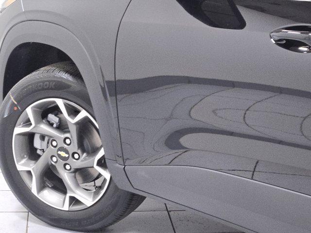 new 2025 Chevrolet Trax car, priced at $23,677