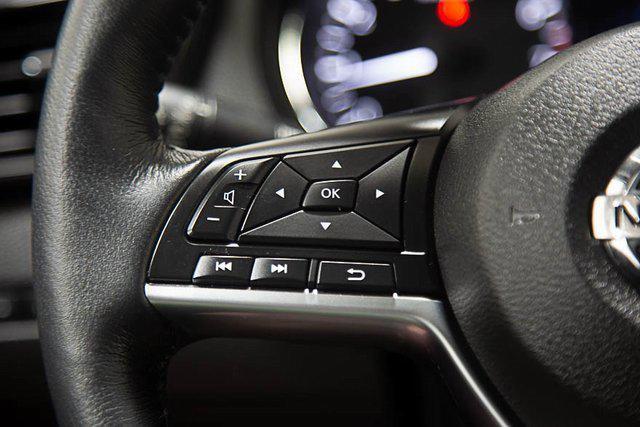 used 2018 Nissan Rogue car, priced at $19,777