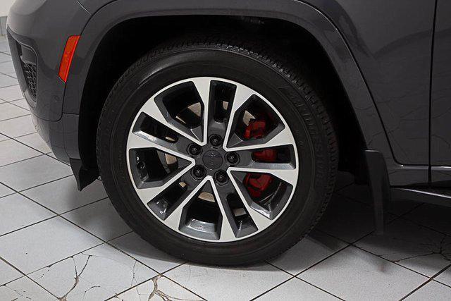 used 2023 Jeep Grand Cherokee L car, priced at $36,986