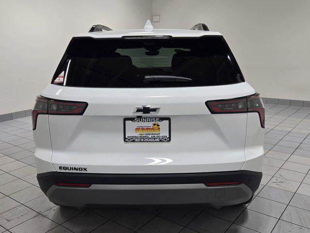 new 2026 Chevrolet Equinox car, priced at $29,652