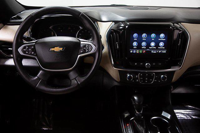 used 2022 Chevrolet Traverse car, priced at $29,777