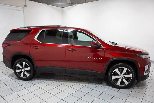 used 2022 Chevrolet Traverse car, priced at $29,777