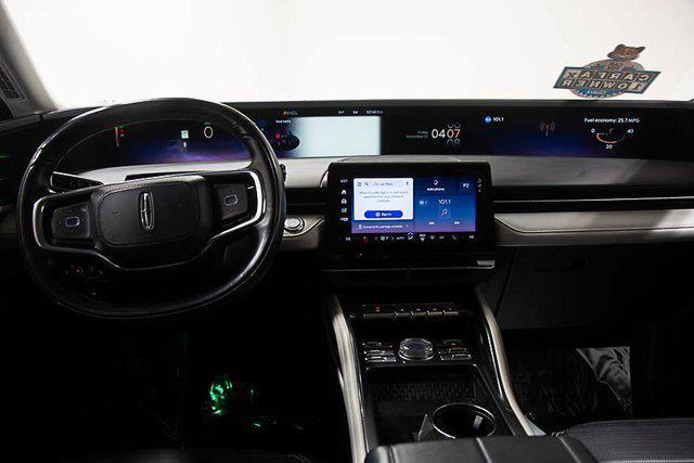 used 2024 Lincoln Nautilus car, priced at $45,986