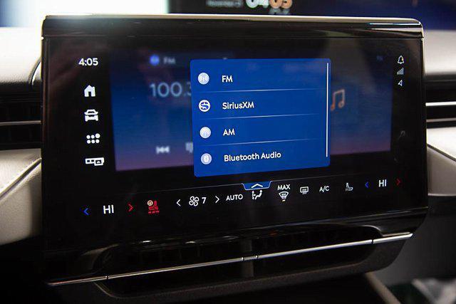 used 2024 Lincoln Nautilus car, priced at $45,986