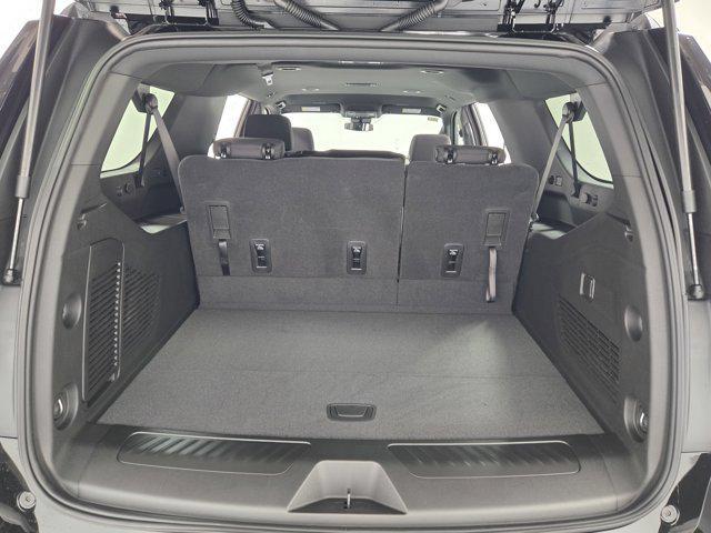 new 2025 Chevrolet Suburban car, priced at $69,100