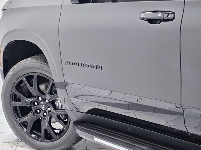 new 2025 Chevrolet Suburban car, priced at $74,095