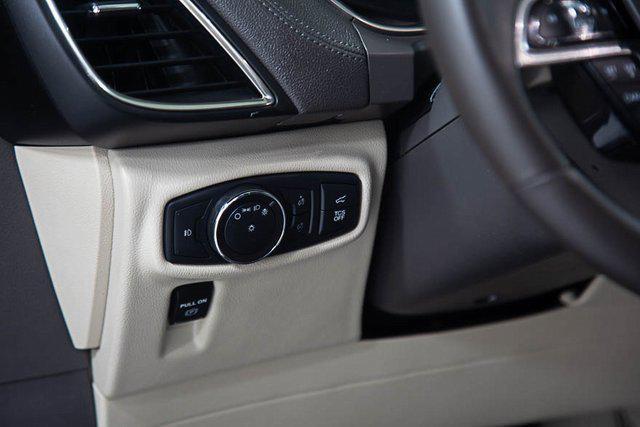 used 2019 Lincoln Nautilus car, priced at $24,786