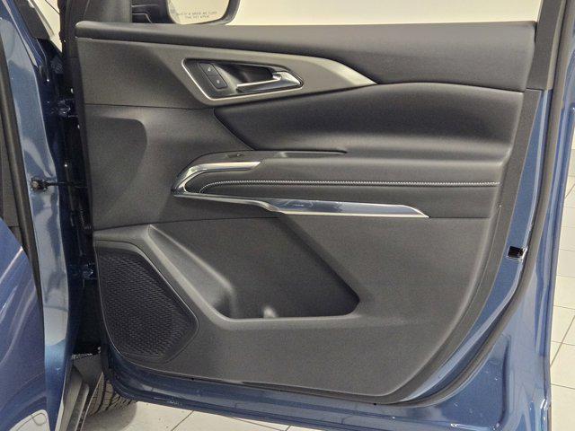 new 2025 Chevrolet Traverse car, priced at $45,524