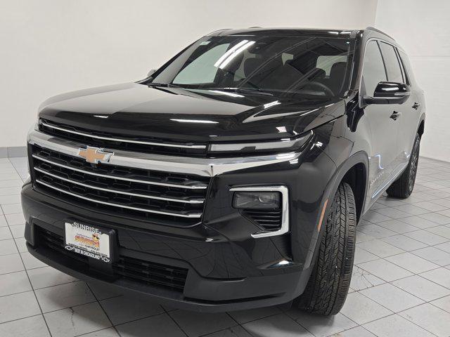 new 2025 Chevrolet Traverse car, priced at $43,382
