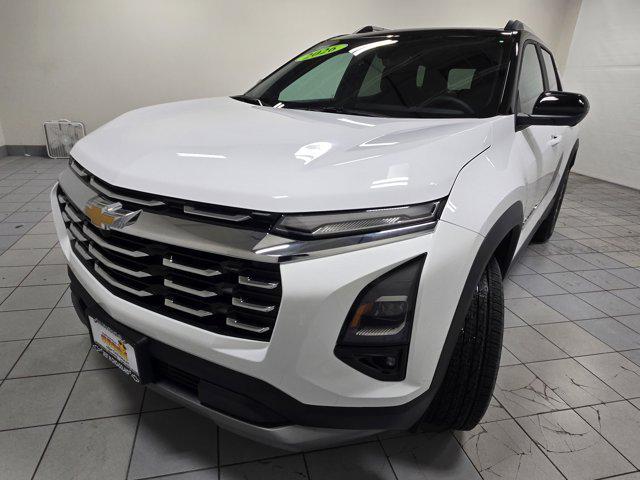 new 2026 Chevrolet Equinox car, priced at $30,670