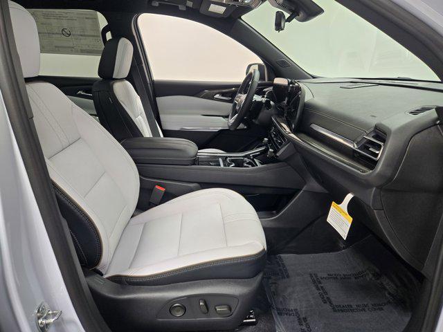 new 2026 Chevrolet Traverse car, priced at $59,578