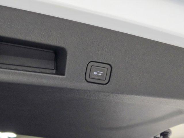 new 2026 Chevrolet Traverse car, priced at $59,578