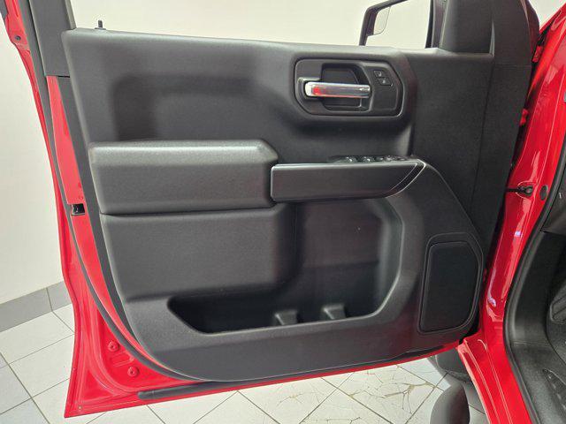 new 2025 Chevrolet Silverado 1500 car, priced at $41,956