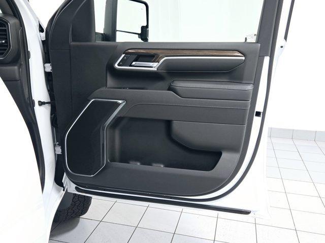 new 2025 Chevrolet Silverado 2500 car, priced at $60,086