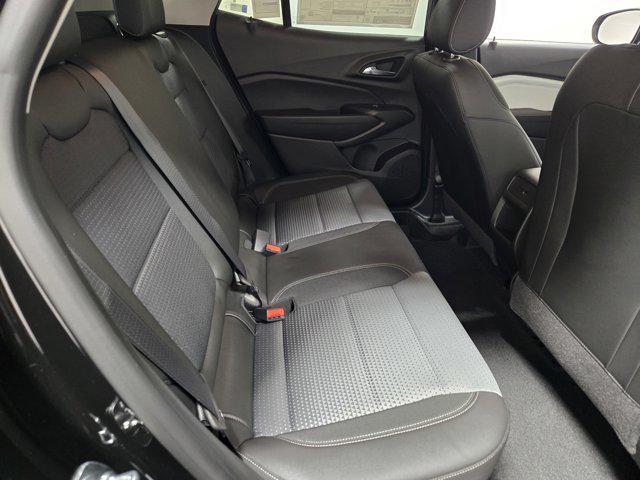 new 2025 Chevrolet Trax car, priced at $22,535