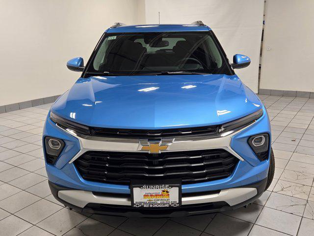 new 2025 Chevrolet TrailBlazer car, priced at $27,906