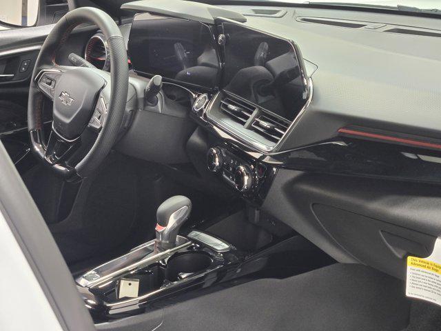 new 2025 Chevrolet Trax car, priced at $25,247
