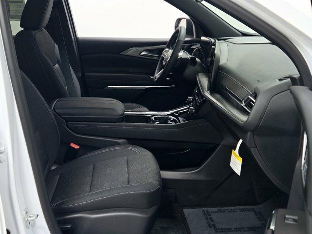 new 2025 Chevrolet Traverse car, priced at $45,095