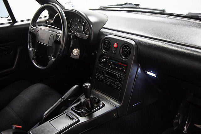 used 1990 Mazda MX-5 Miata car, priced at $13,777