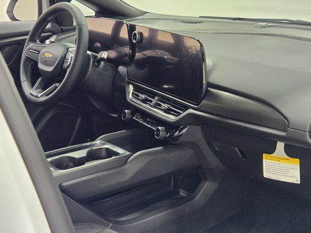 new 2026 Chevrolet Equinox EV car, priced at $32,165