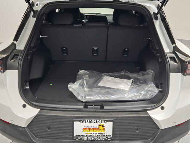 new 2026 Chevrolet Equinox EV car, priced at $32,165