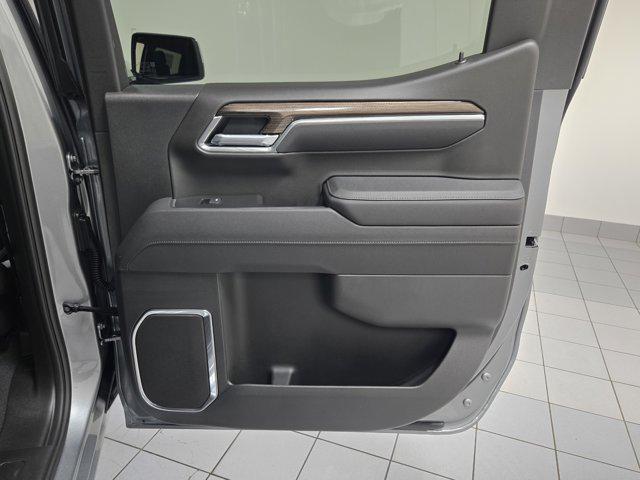 new 2025 Chevrolet Silverado 1500 car, priced at $49,171