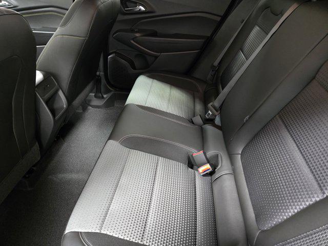 new 2025 Chevrolet Trax car, priced at $24,313
