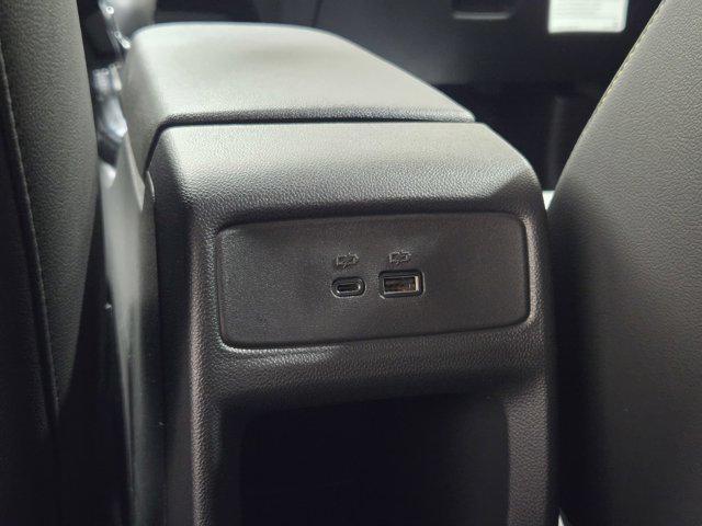 new 2025 Chevrolet Trax car, priced at $23,783