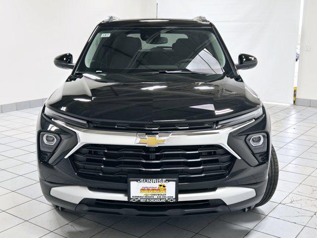 new 2025 Chevrolet TrailBlazer car, priced at $28,927