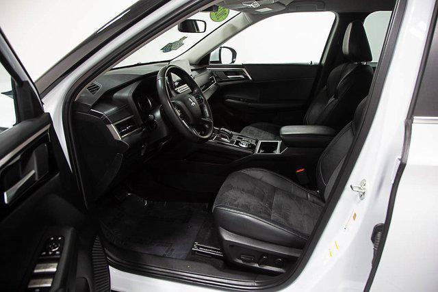 used 2023 Mitsubishi Outlander car, priced at $24,477