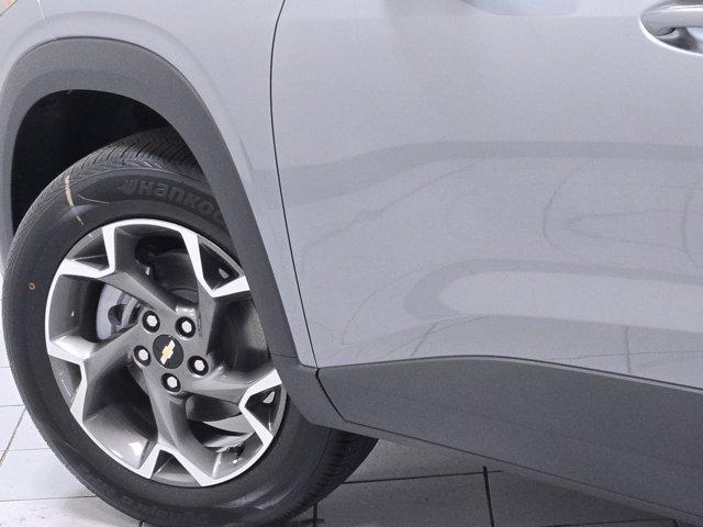 new 2025 Chevrolet Trax car, priced at $23,465