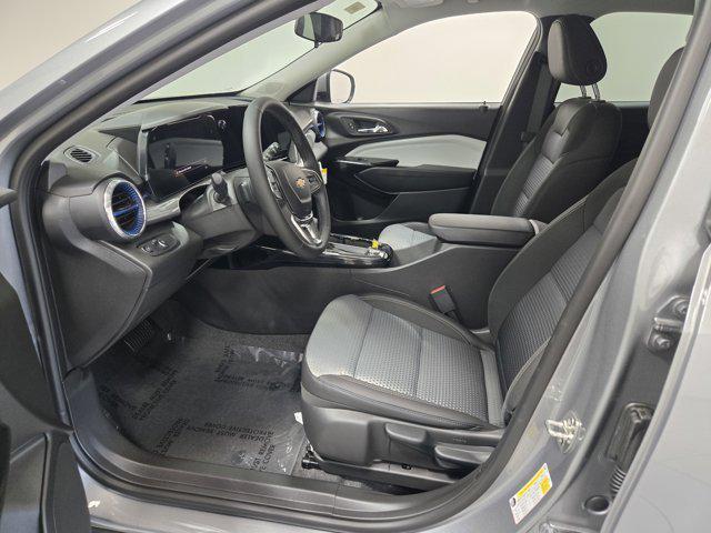 new 2025 Chevrolet Trax car, priced at $23,465