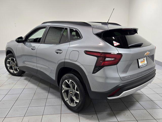 new 2025 Chevrolet Trax car, priced at $23,465