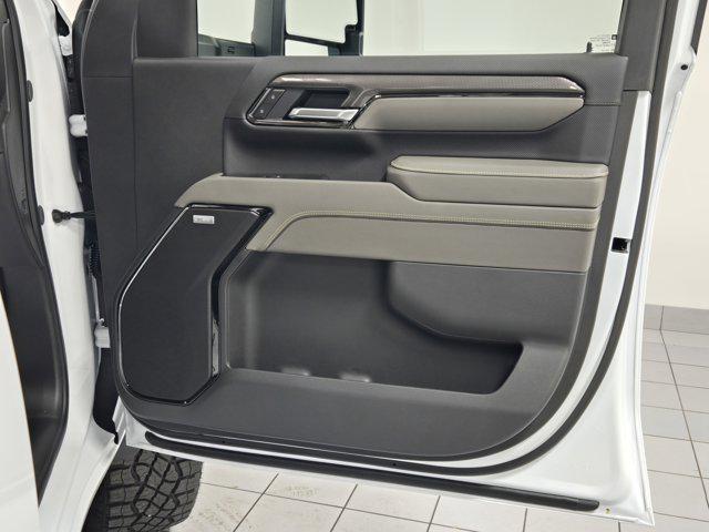 new 2025 Chevrolet Silverado 2500 car, priced at $72,491